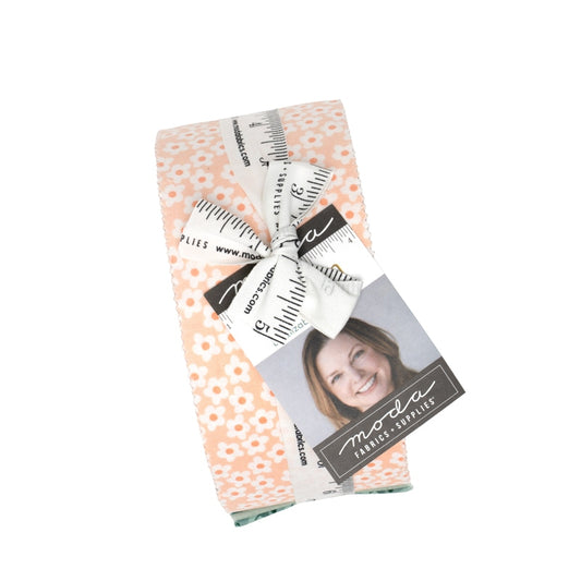 Moda's Popcorn Jelly Roll by Elizabeth Hartman. This bundle contains 40 strips of 100% cotton quilting fabric. SKU 51280JR.