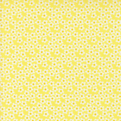 Moda's Popcorn by Elizabeth Hartman cotton quilting fabric: small white flowers on sunshine yellow. Ideal for spring and summer.