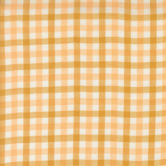 Moda's peach gingham checks cotton quilting fabric from Popcorn Wovens by Elizabeth Hartman. Classic pattern in white, light peach, and golden peach.