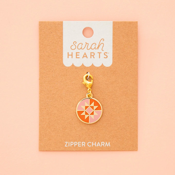 Sarah Hearts - Round Quilt Star Zipper Charm - ZC06