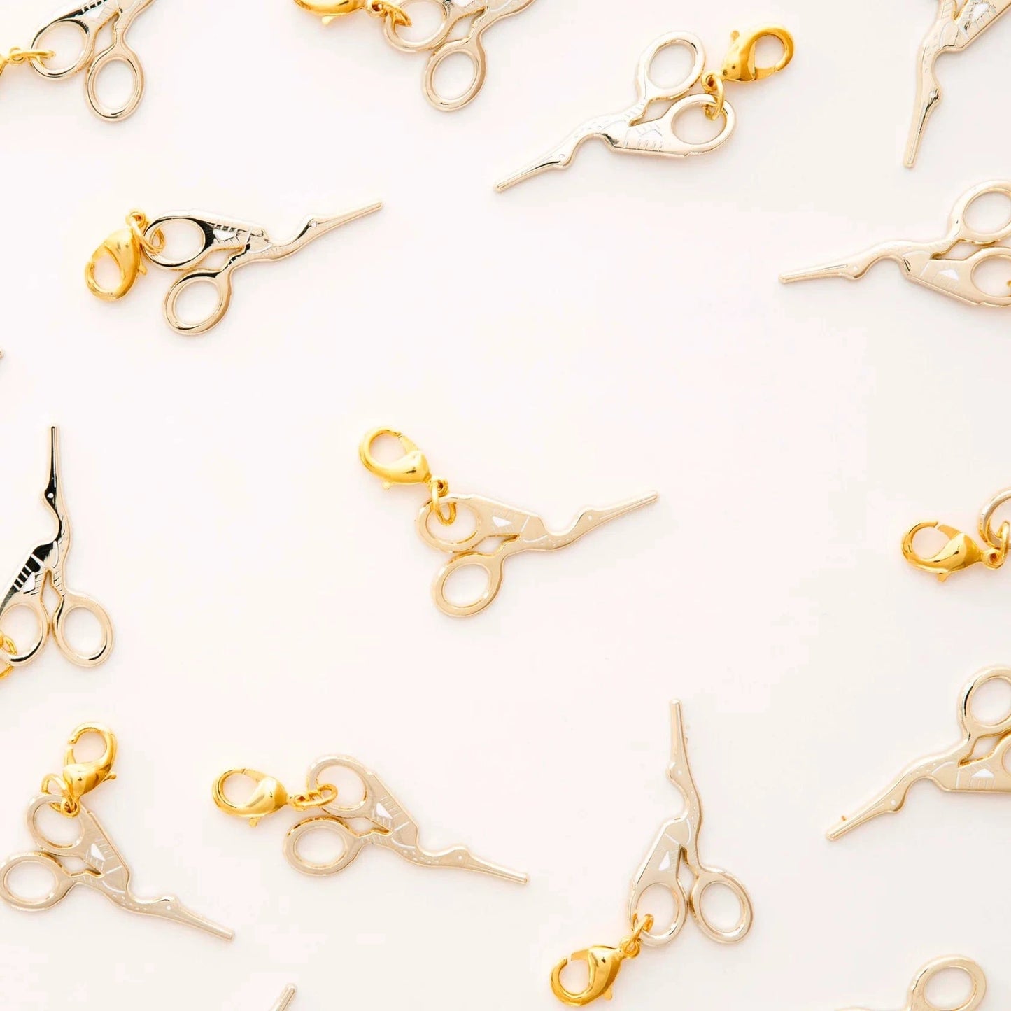 Sarah Hearts - Gold Stork Scissors Zipper Charm - ZC05