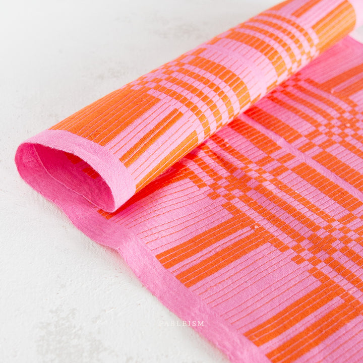 Swedish Holiday by The House That Lars Built - Astrid Weave in Pink/Red - SWH-105-PINK-RED - Half Yard (Preorder)