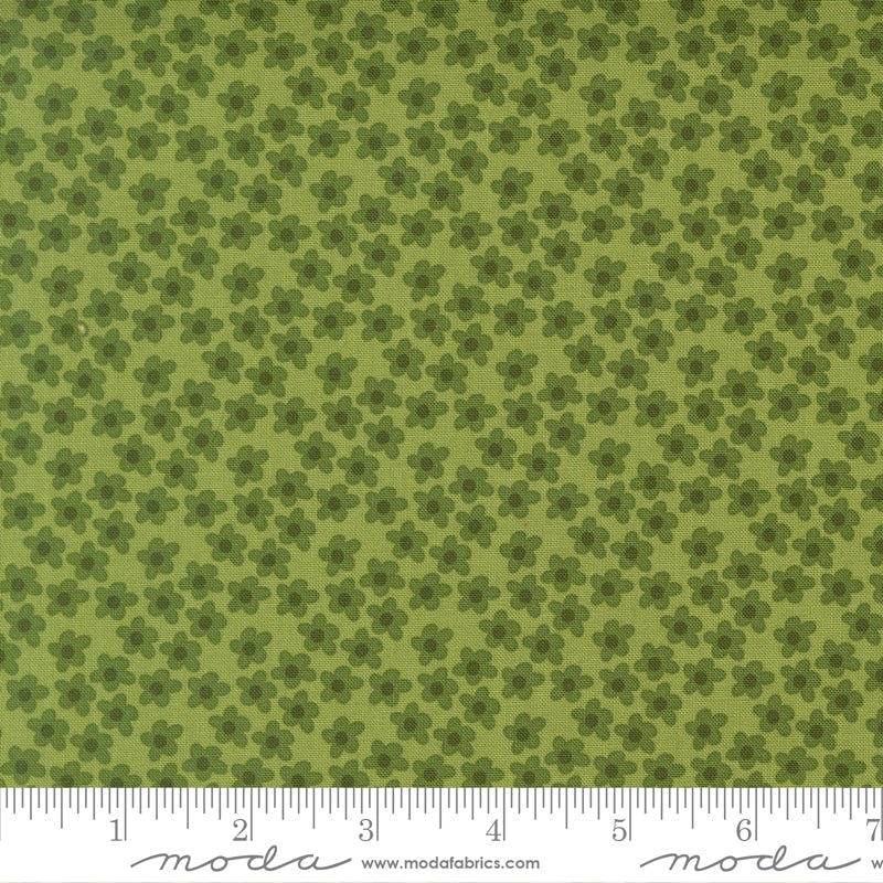Toast and Jam Leaf - by Elizabeth Hartman for Moda (Preorder)