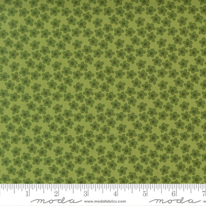 Toast and Jam Leaf - by Elizabeth Hartman for Moda (Preorder)