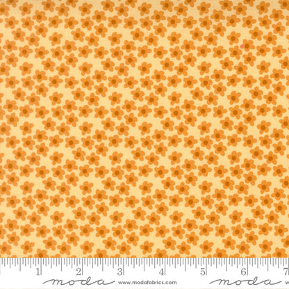 Toast and Jam Soft Yellow - by Elizabeth Hartman for Moda (Preorder)