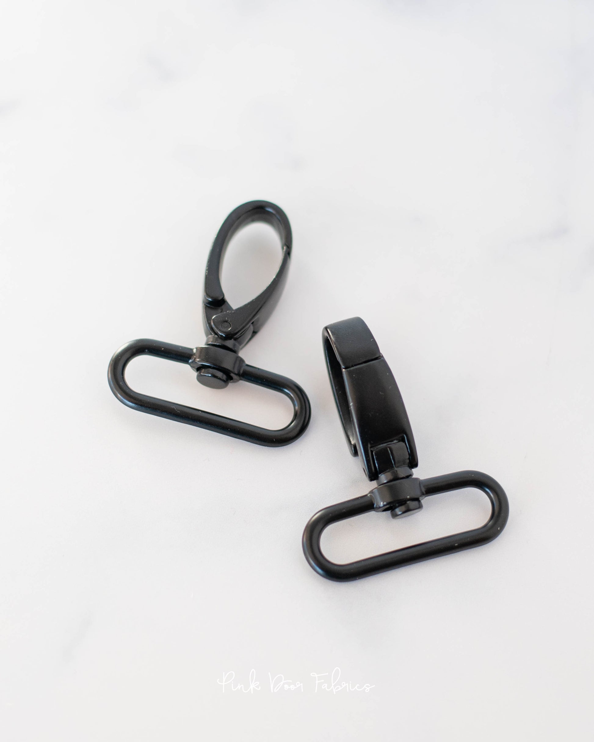 Pink Door Hardware - 1.5" Swivel Clip - Matte Black - 2 per Pkg. - PDF_BK15SW\