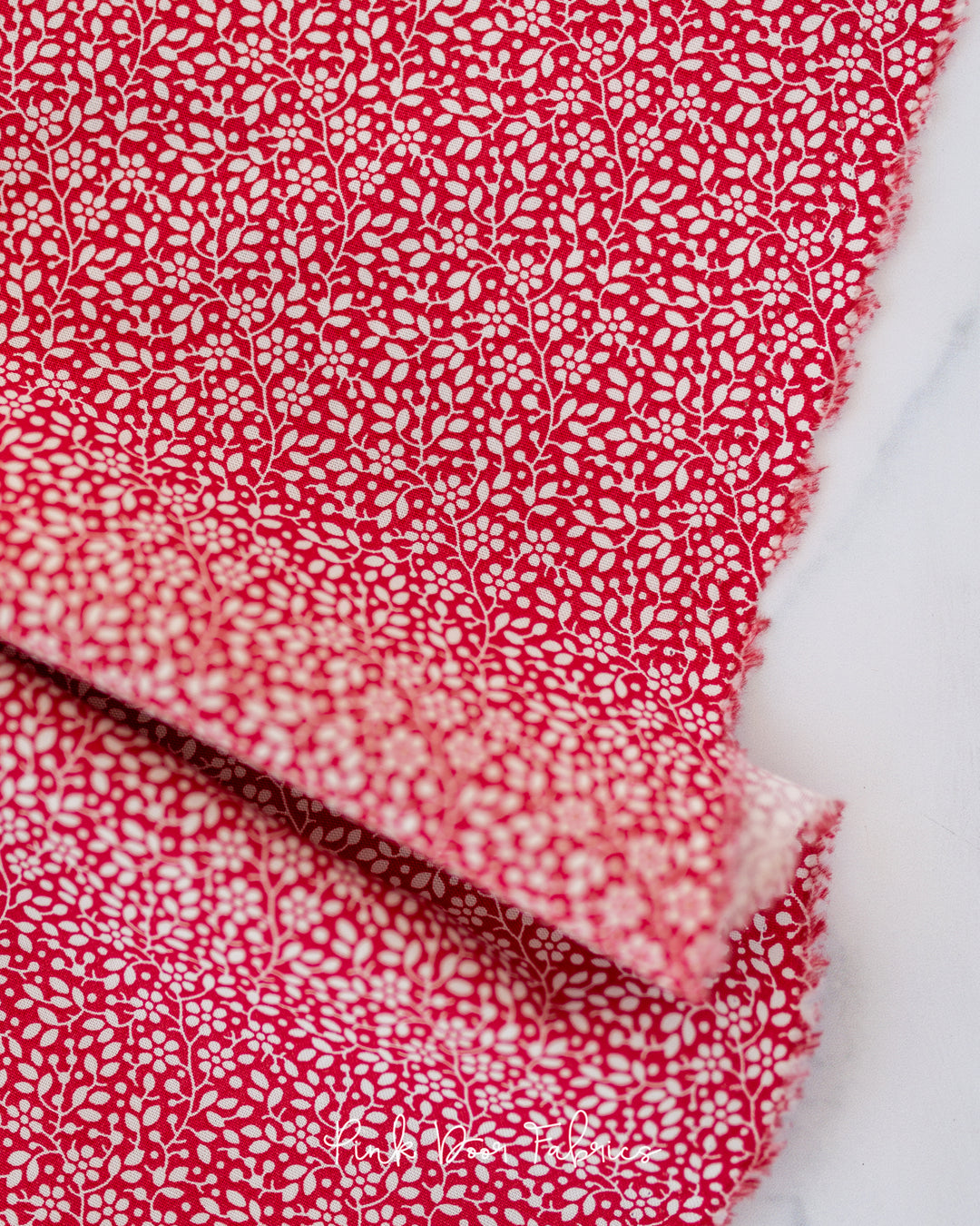 Pie in the Sky - Cloudpie in Red - 110066 - Half Yard