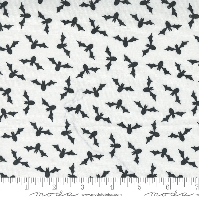 Too Cute to Spook - Wing Ding in White Ghost - Me and My Sister Designs for Moda - 22423 14 - Half Yard