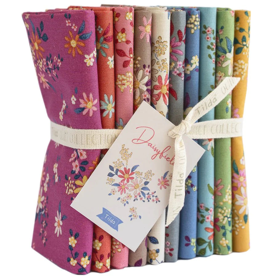 Chic Escape - Daisyfield - Fat Quarter Bundle of 10 - 1100FQ