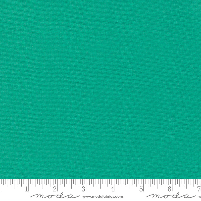 Bella Solids - Spearmint - 9900 304 - Half Yard